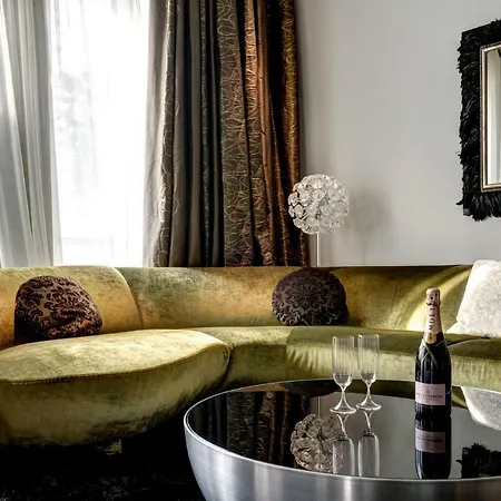 Magnificent Apartment Prague